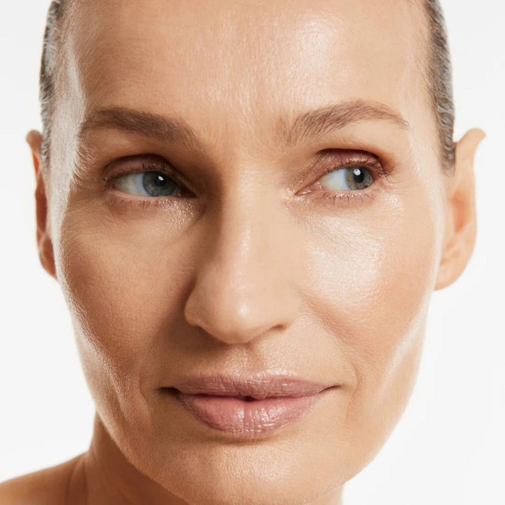 Fondotinta Aptico che si Adatta alla Tua pelle